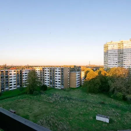 T&k Comfortable 3 With Balcony Apartment *